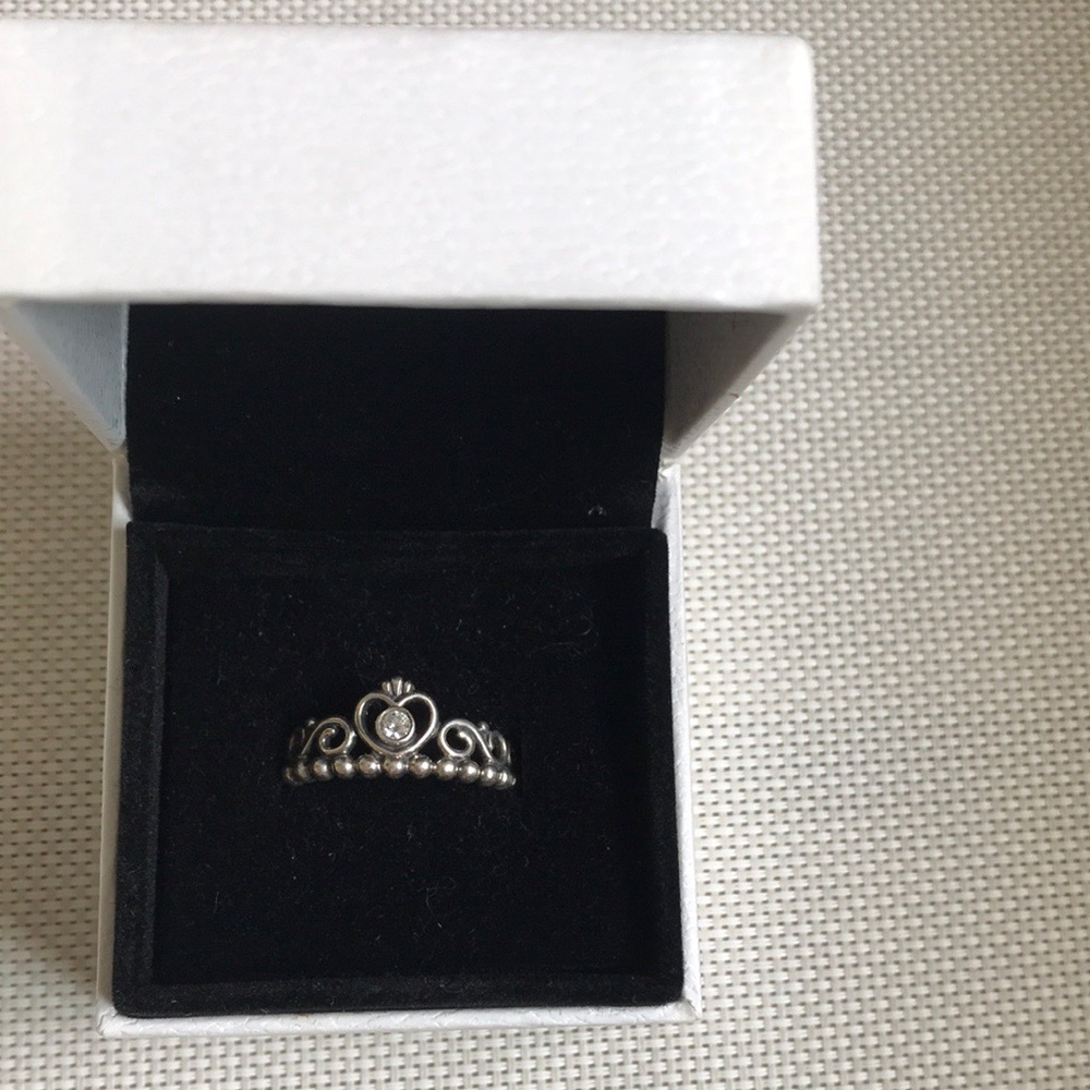 Size 6 Pandora Princess crown ring